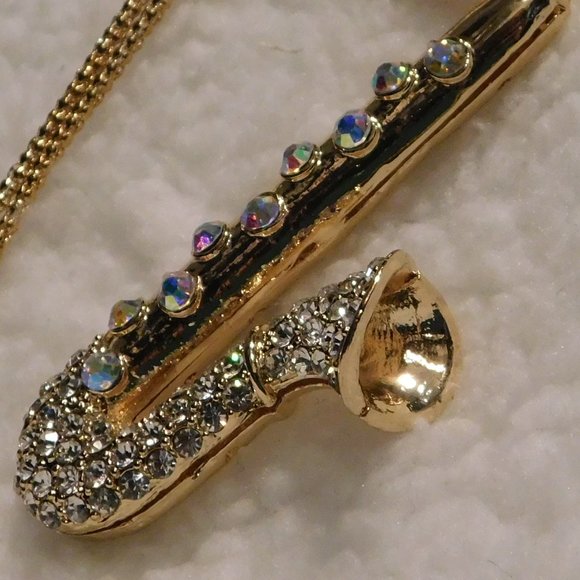 Sax Pendant with chain - Picture 5 of 9